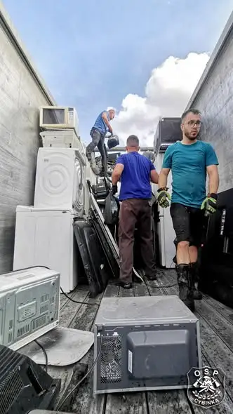 OSP Cybinka zebrało kolejną ciężarówkę elektrośmieci. Zbiórka zakończona