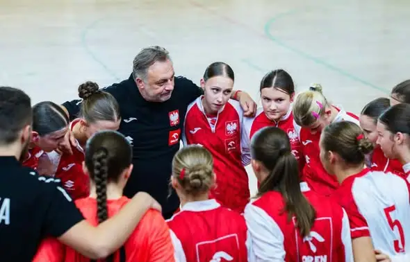 Apolonia Jasińska ze Słubic powołana do Kadry Polski U17 piłkarek ręcznych