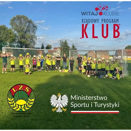 Nowy sprzęt dla młodych piłkarzy z UKS AP Super Strikas dzięki Programowi „Klub”