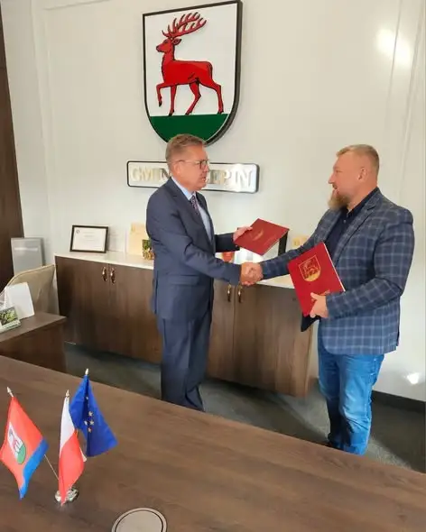 Rzepin: podpisano umowę na budowę Rzepińskiego Centrum Sportowego