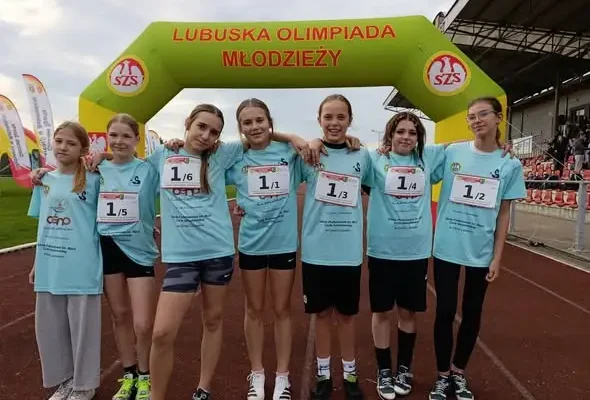 Uczniowie z Ośna Lubuskiego na finale wojewódzkim w biegach przełajowych