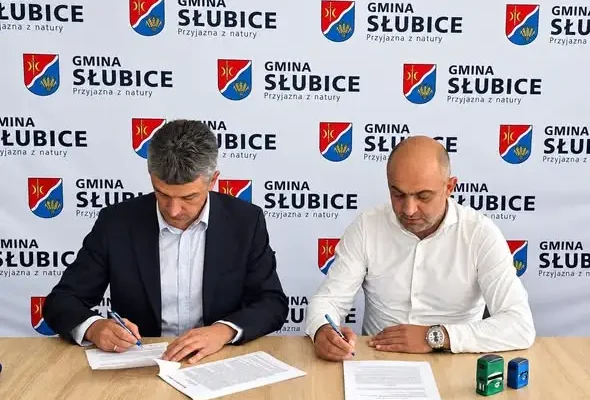 Gmina Słubice modernizuje Orlik 2012 przy Szkole Podstawowej